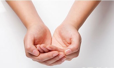 手腳冰涼的女人更易患癌？