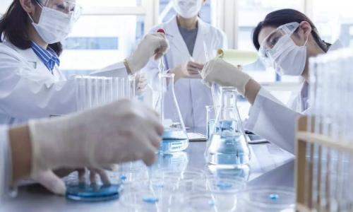 8000家村衛(wèi)生室消失，是去年的兩倍